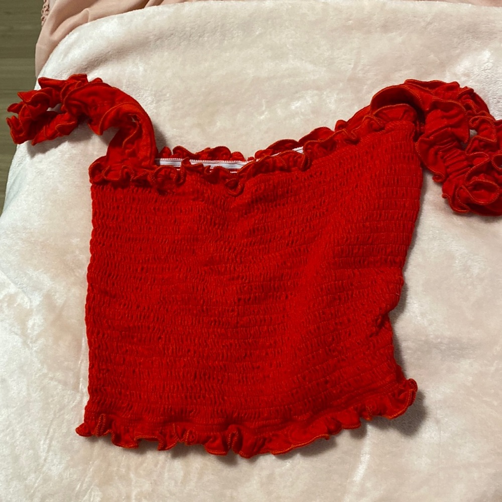 Red❤️ cute top M